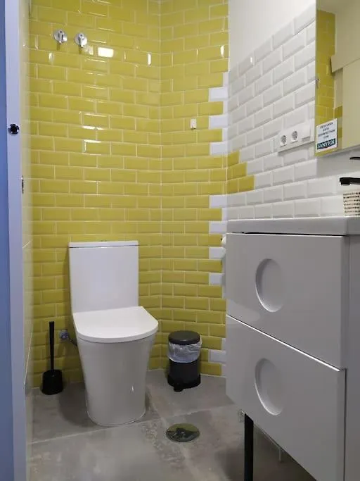 Apartamento Espectacular piso en la misma plaza del Mentidero. Cádiz 0*,  España